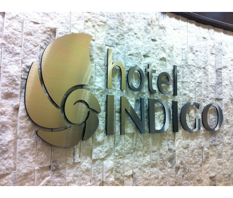 hotel indigo atlanta airport phone number